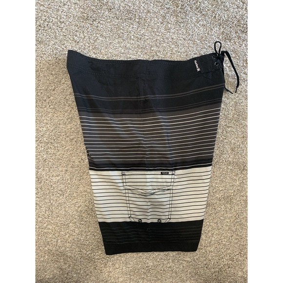Hurley Highway Men's Black White Gray Striped Board Beach Surf Shorts 36 - Picture 5 of 6